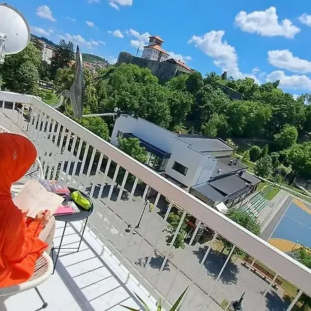 Stan Na Dan Centar * Gradacac
