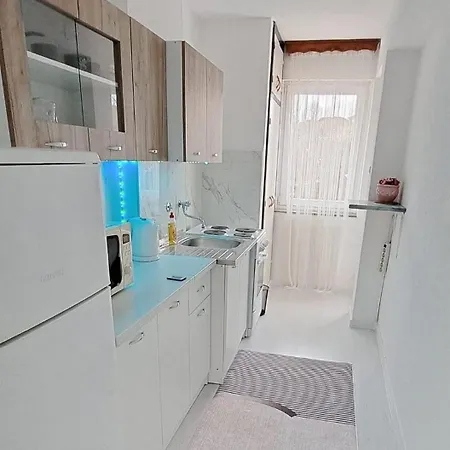 Apartamento Stan Na Dan Centar Gradacac